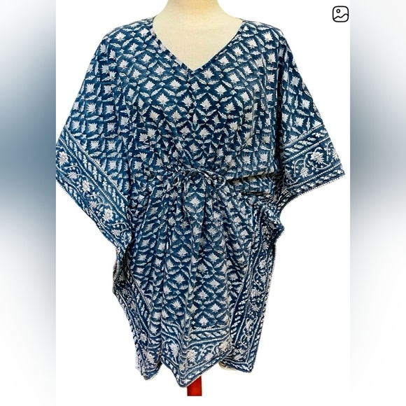 Sevya Handmade Blue and White Kaftan One Size Fits Most. NWOT. - Picture 7 of 12